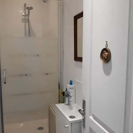 Pansiyon Paris Authentic House Metro Line 14 Station Hopital Bicetre, Rer B Gentilly