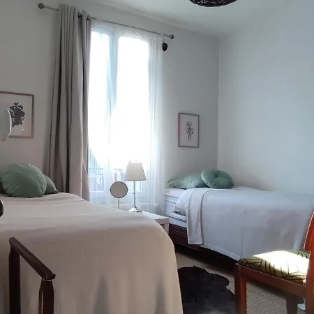 Paris Authentic House Metro 14 Station Hopital Bicetre, Rer B Gentilly *