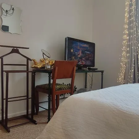 Paris Authentic House Metro 14 Station Hopital Bicetre, Rer B Gentilly בית אירוח *